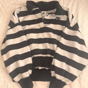 Nike Green and White Striped Sweatshirt